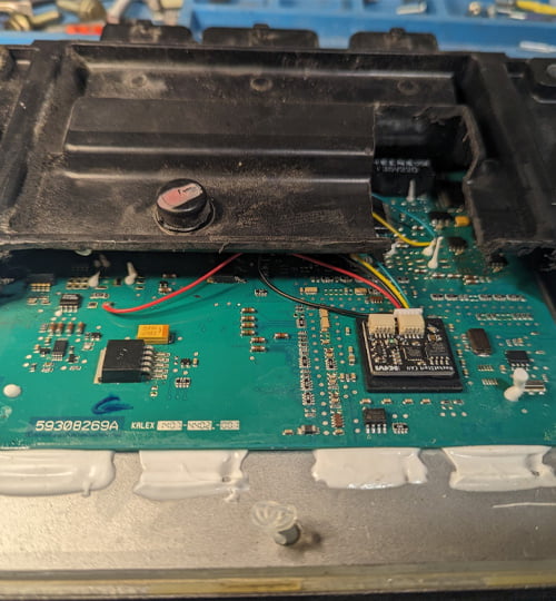 intervention par vosges reprog sur un calculateur de voiture